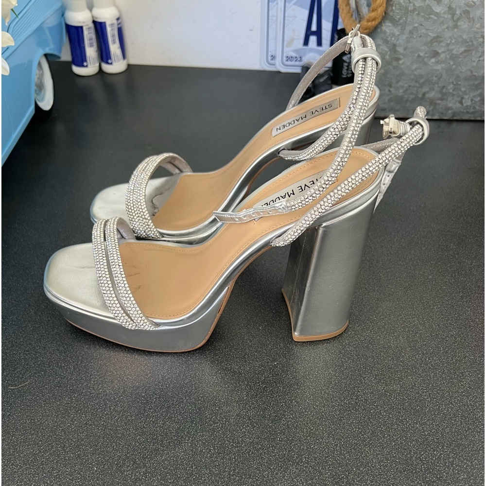 Steve Madden platform heels, worn once!